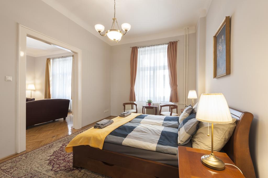Liszt Ferenc Boutique Apartment ブダペスト エクステリア 写真