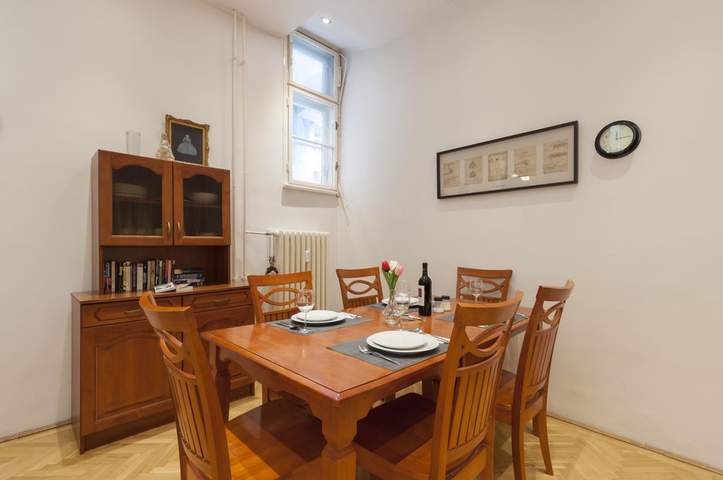 Liszt Ferenc Boutique Apartment ブダペスト エクステリア 写真