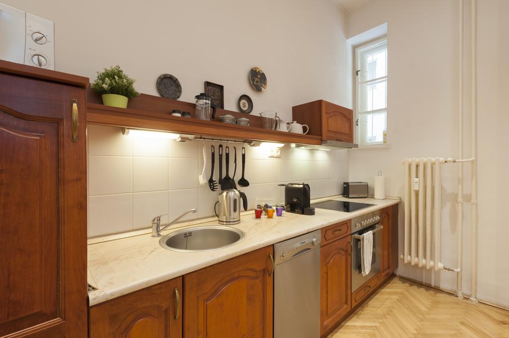 Liszt Ferenc Boutique Apartment ブダペスト エクステリア 写真