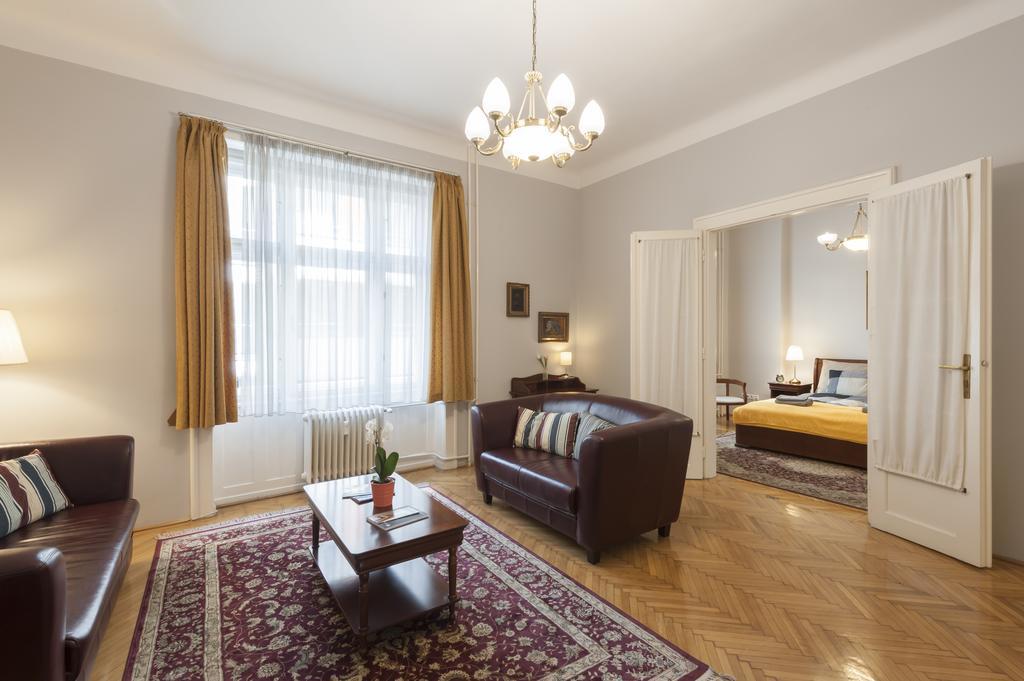 Liszt Ferenc Boutique Apartment ブダペスト エクステリア 写真